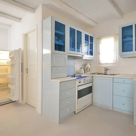 Отель Seablue Houlakia (Mykonos)