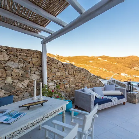 Seablue 4* Houlakia (Mykonos)