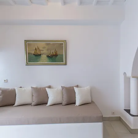 Seablue Houlakia (Mykonos)